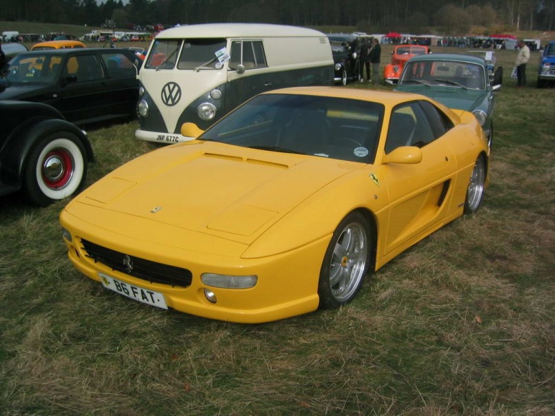 Pontiac FIero.jpg