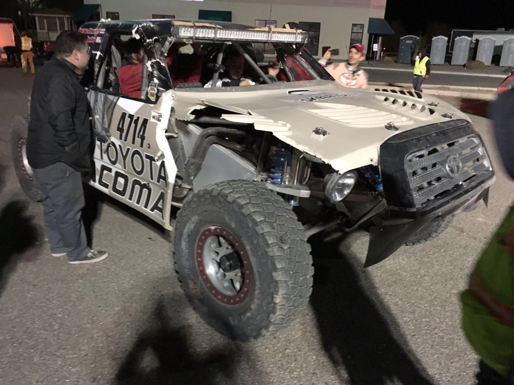Así terminó el Toyota Tacoma la prueba.