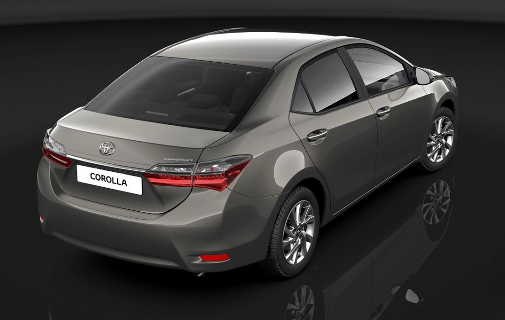 Corolla_MC_2016_16alloy_REAR