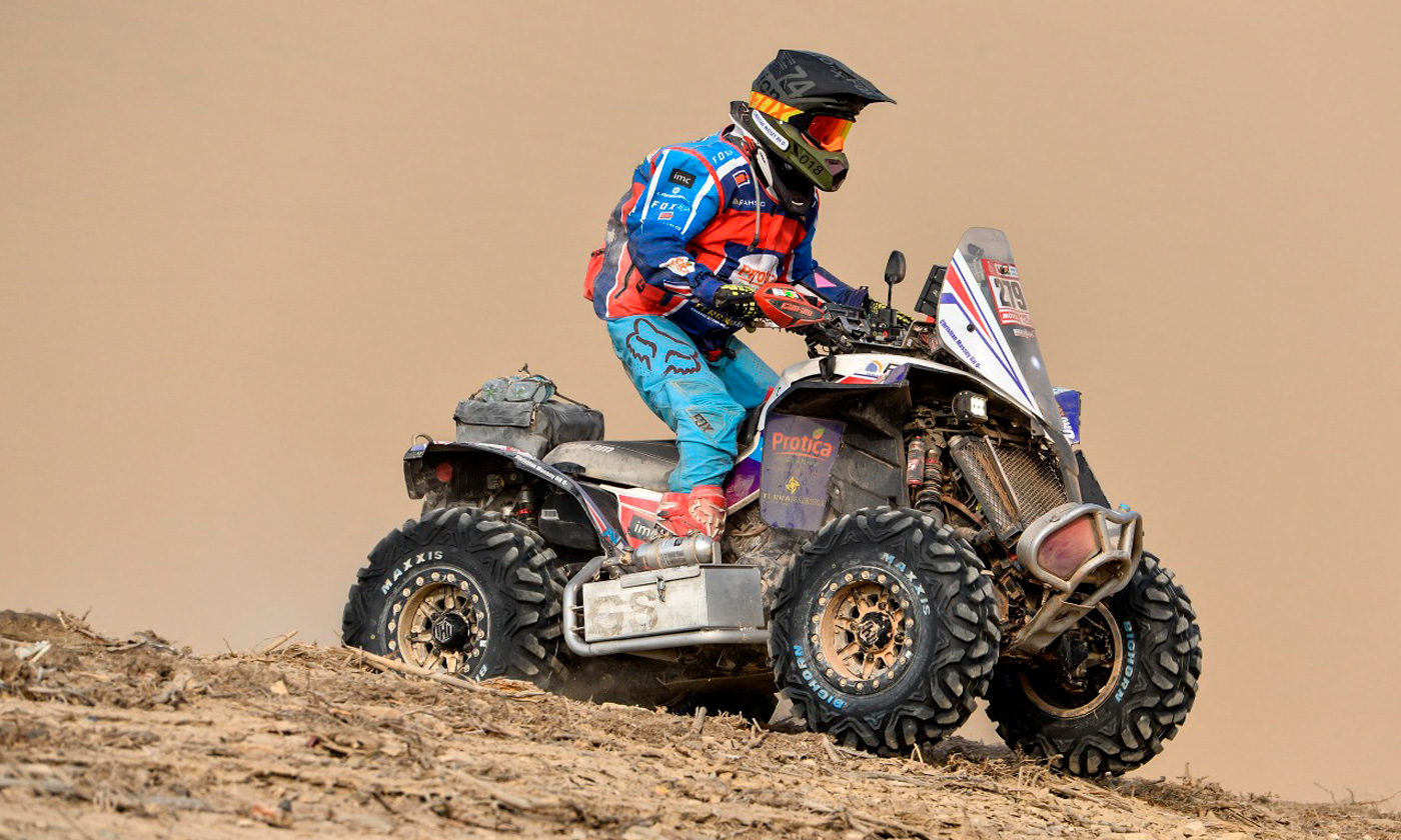 Massey cumple con los 330 kilómetros de la cuarta etapa del Rally Dakar