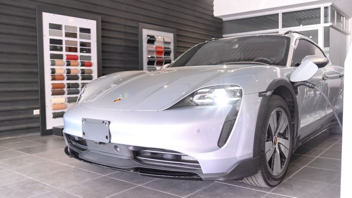 2c05455f-3a47-4005-bfbc-3d4a80a29b7a